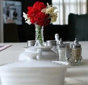 2* Hotel Campbell House Weston