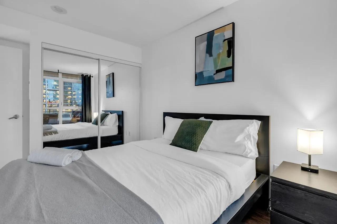 Cityplace Luxury Suites Toronto 0*,  Canada
