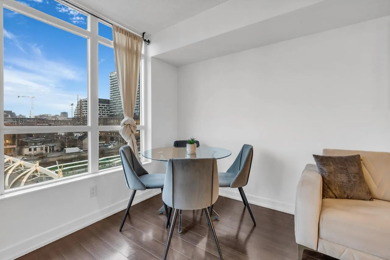 Cityplace Luxury Suites Toronto