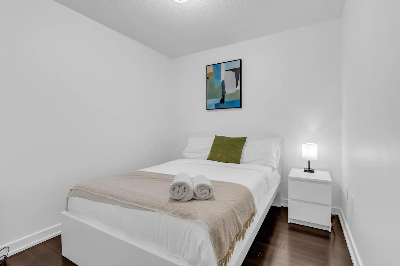 Aparthotel Cityplace Luxury Suites Toronto